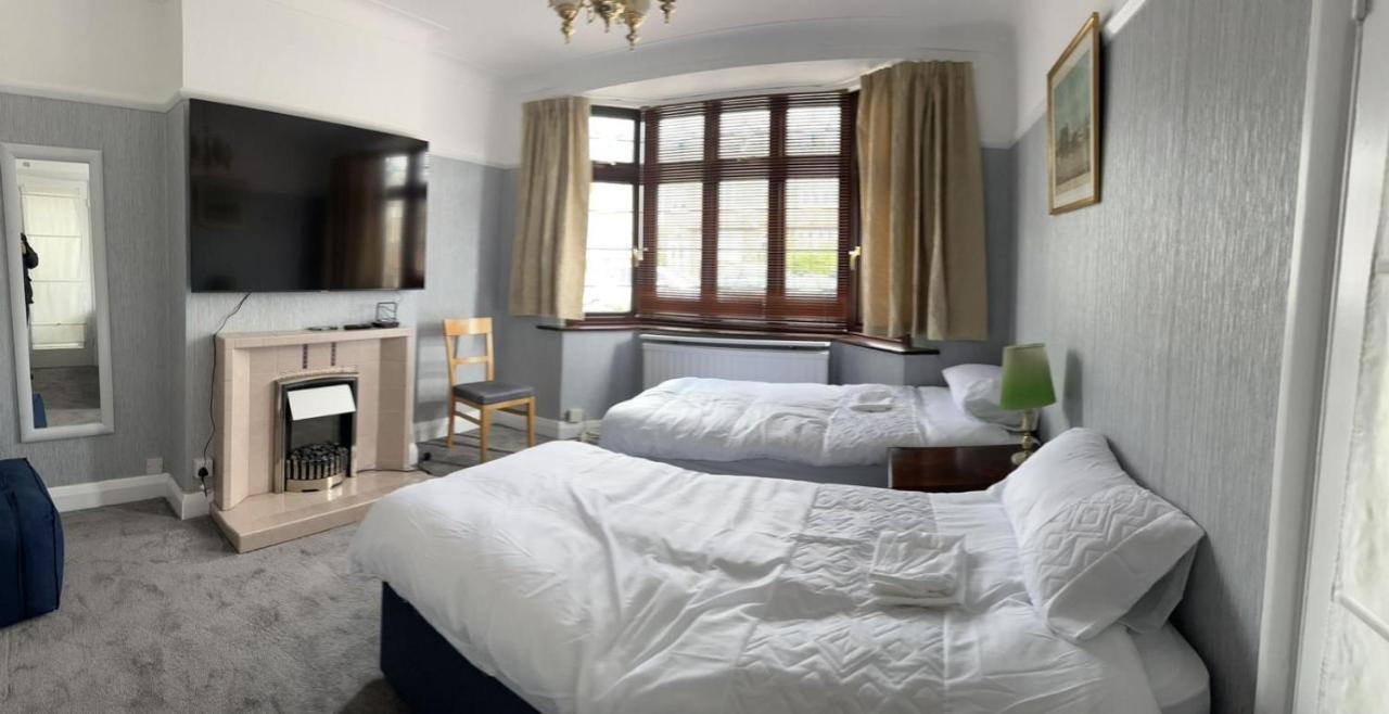 Сasa de vacaciones Amazing And Romantic O2 Arena 4 Bedrooms House Free Parking Londres